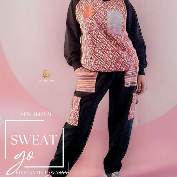 SweatGo - sweater & cargo pants